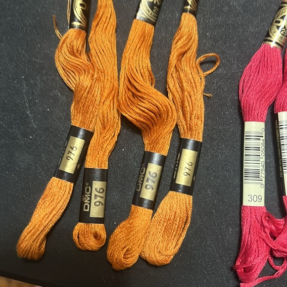 DMC25 Embroidery yarn Made in France 50 skeins - Picture 7 of 7